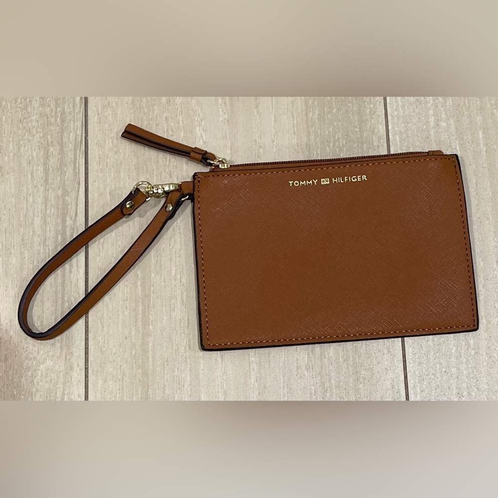 Used Tommy Hilfiger Wristlet